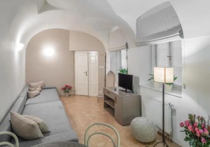 6 Continents Apartments by Adrez Living - 31