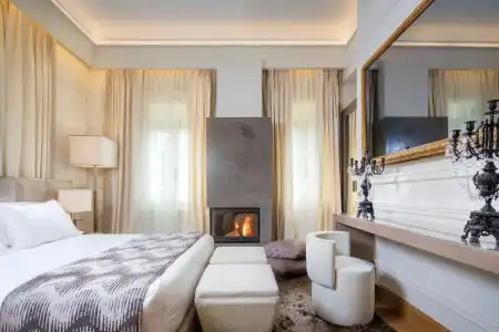 3Sixty & Suites - 48