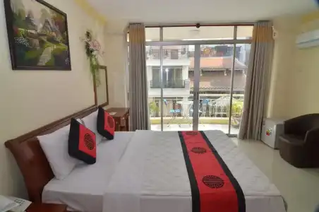 RedDoorz Plus @ Pham Ngu Lao 2 - 38