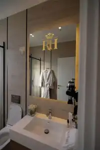 Royal Hill - 27