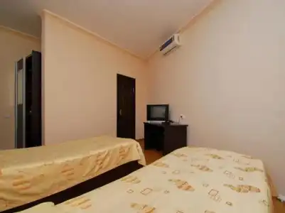 Rohat Mirobod - 21