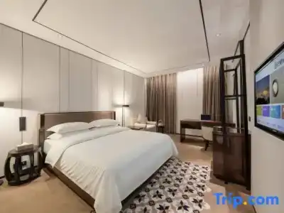 Mehood Lestie - 20