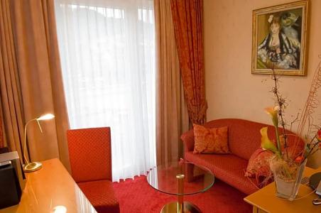 Moselstern Brixiade &Triton - 33