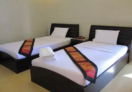 Super OYO 1096 Winner Inn - 4