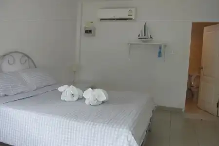 Charlie's Bungalow - 21
