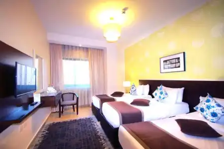 City Rose Suites - 77