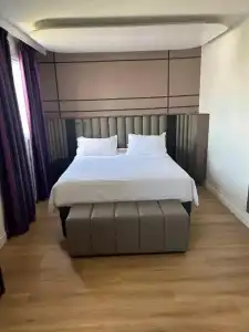 Mercure Paris Nanterre - 77