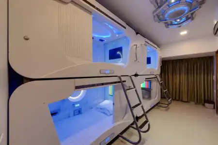 Regal Enclave - 19