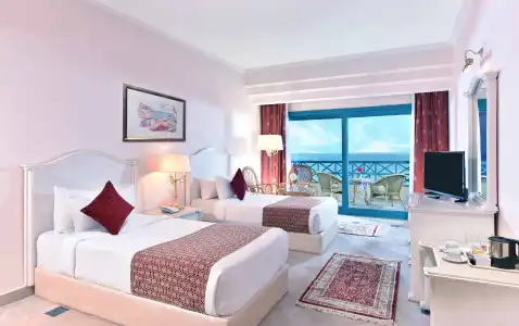 Moreno Horizon Spa & Resort - 2