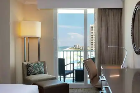 Hilton Clearwater Beach Resort & Spa - 52