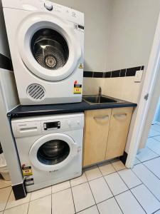 Caloundra Central Apartment - 42