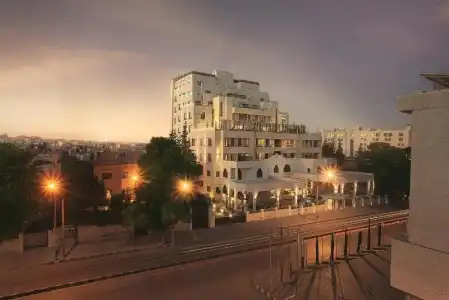 The House Boutique Suites - 51