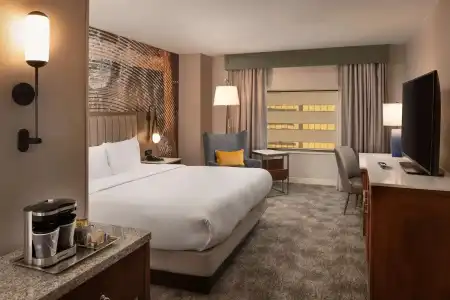 Hilton Lexington/Downtown - 73
