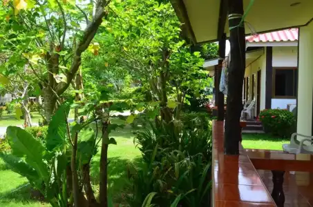 Lanta Nice Beach Resort - 42