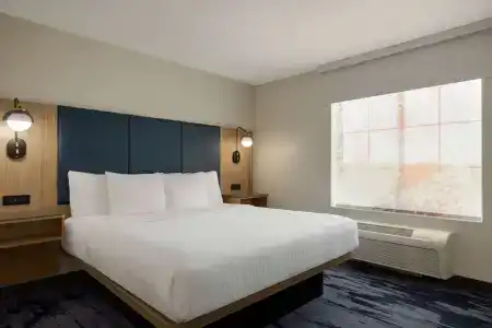Fairfield by Marriott Inn & Suites Austin Southwest - 5