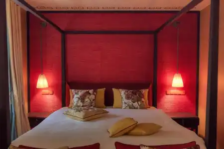 Vozdvyzhensky Boutique-Hotel - 168