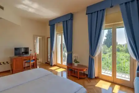 Galeazzi - 64
