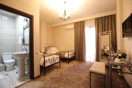 Golden Nugget Tbilisi - 31