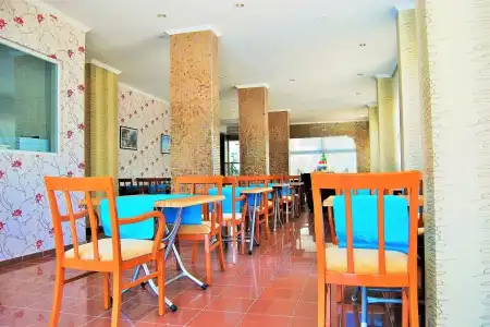 Select Suite & Apart - 15