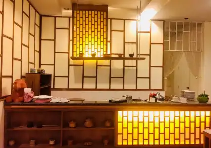 Ploy Palace - 16