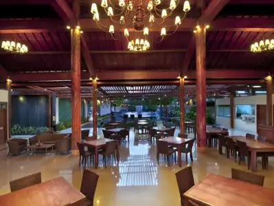 Febri's & Spa - 26