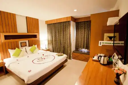 The Chambre Patong - 14