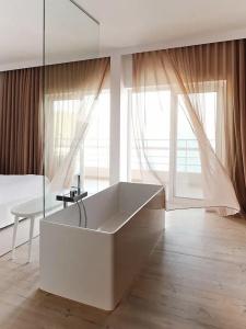 Sirene Blue Luxury Beach Resort - 81