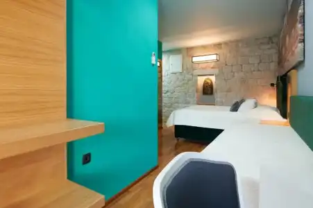 Domus Maritima - 78