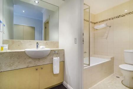 Clarion Suites Gateway - 66