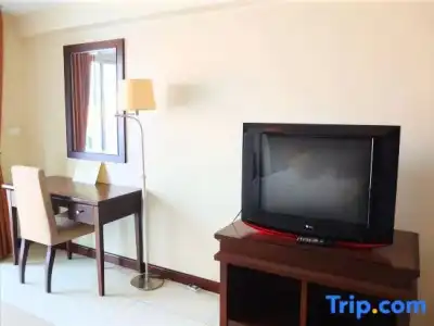 August Suites - 58