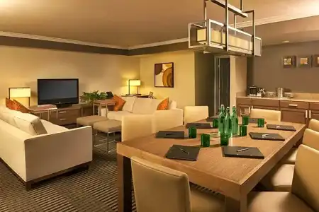 Hilton Phoenix Resort at the Peak - 75