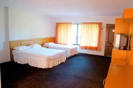 Sichang Shine Khao Resort - 72