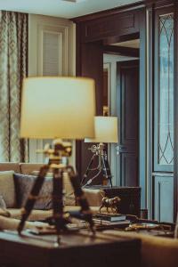 The Ritz-Carlton, - 40