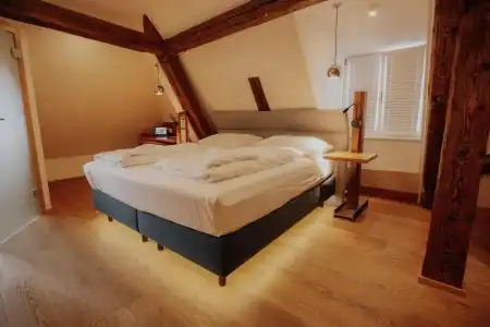 Altstadtmittehotel - 23