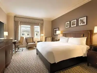 Fairmont Chateau Laurier Gold Experience - 39