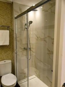 Windsor Tossa – Adults Only +16 - 35