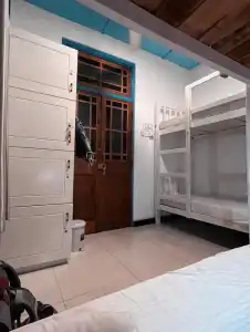 VILLA 92 - City - Hostel - 57