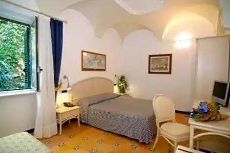 Bellevue Suite - 37