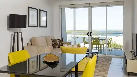 Riviera Mackay - 62