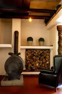 Elan - 8