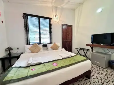 Rangoon Residences + - 9
