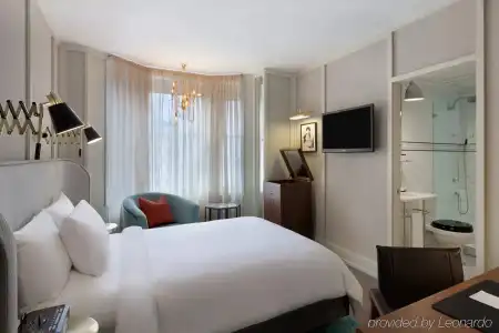 The Evelyn - 31