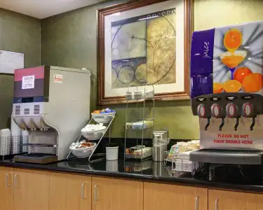 Comfort Suites El Paso West - 10