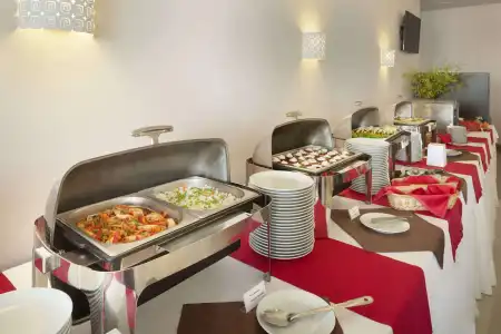 Ramada by Wyndham Lviv - 9