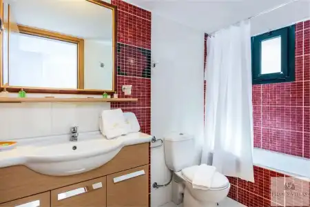 Pilot's Villas Luxury Suites - 33