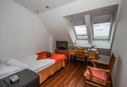 Best Western Apollo - 66