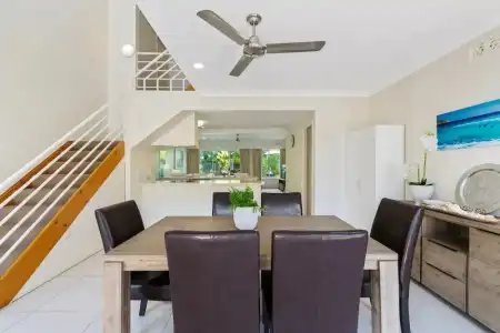 Noosa Entrance Waterfront Resort - 64