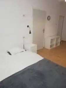Target Hostel - 41