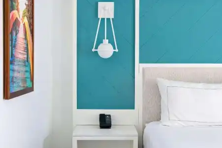 DoubleTree Suites by Hilton Naples - 48