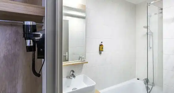 Ostal Pau Université - Sure Collection by Best Western - 94
